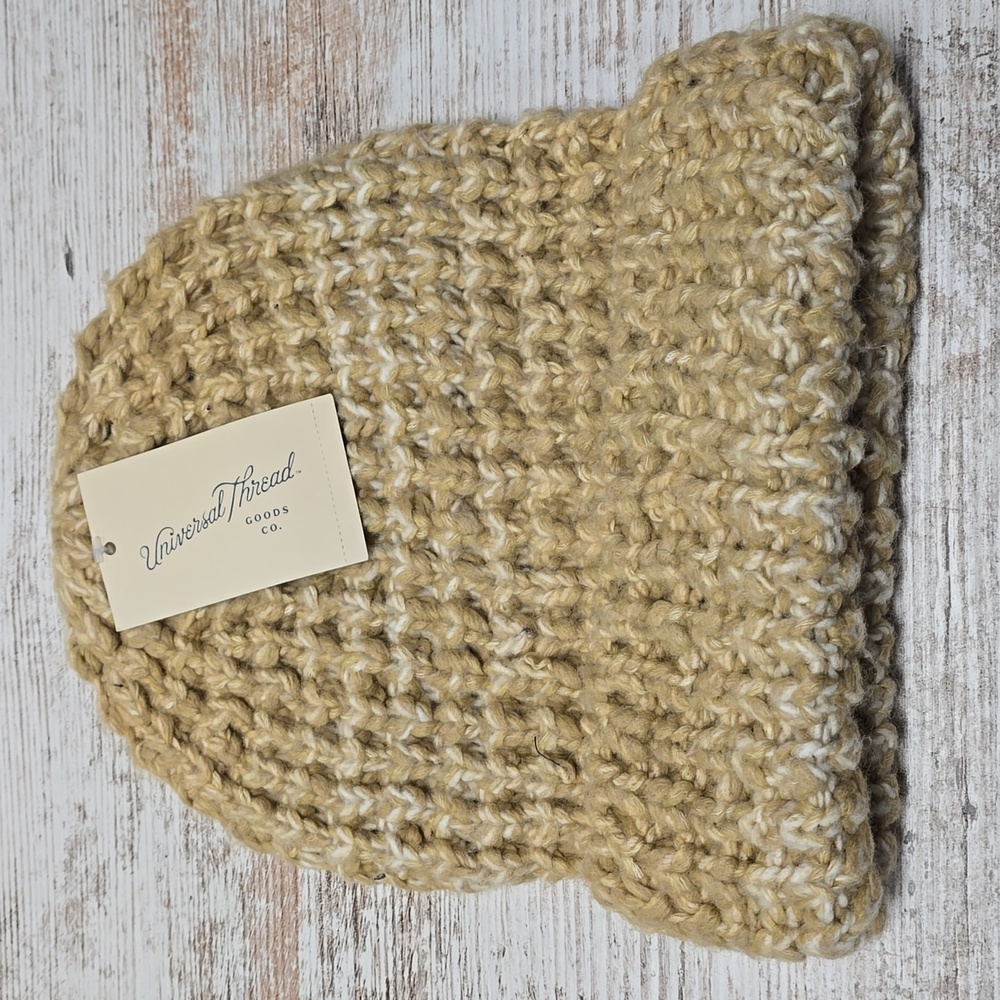 Universal Thread Tan Ombre Knit Beanie  | OSFM